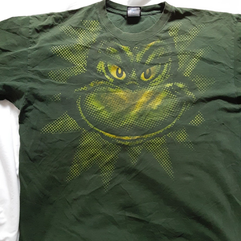Vintage 2001 Dr Seuss Grinch Shortsleeve